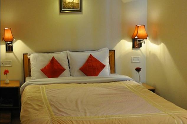 Hotel Golden Heights Enclave